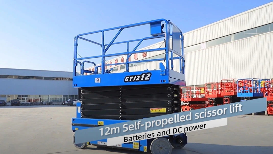 12m Self-propelled scissor lift Batteries and DC power